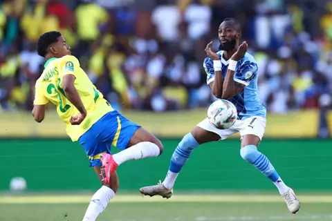 الاجتماع الفني لنهائي الأبطال.. قمصان بيراميدز وصنداونز وتوضيح اللائحة في حالة التعادل